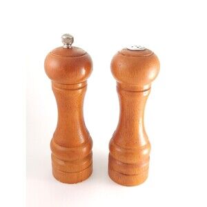 Vintage Trudeau Wood Salt Shaker Pepper Mill Grinder Set Made in Canada MCM